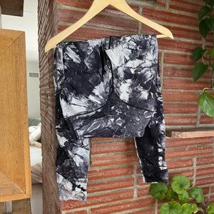 Balance Athletica Black and White Tie Dye Leggings